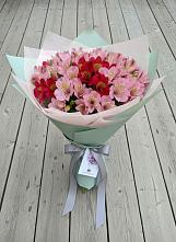 Букет цветов из:  Альстромерии в Дедилово