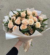 Букет Кремовые розы Латте в Дедилово