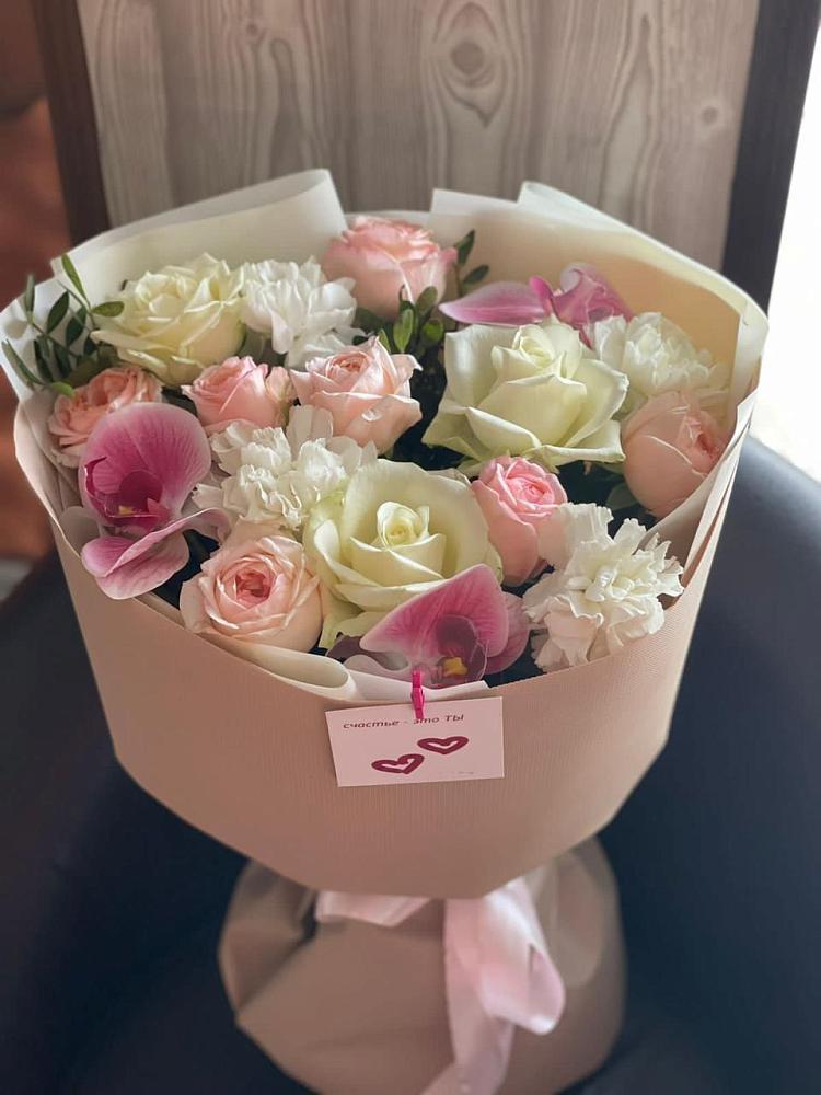 Букет цветов из: Орхидеи, Розы и Гвоздики в Дедилово