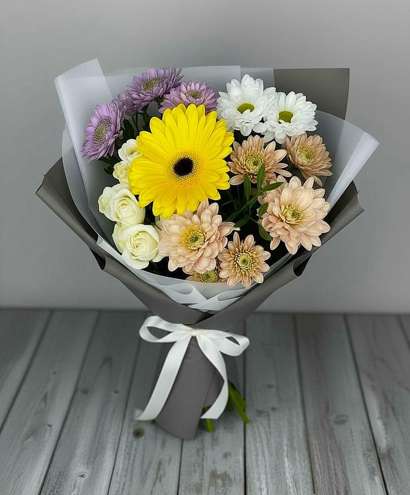Букет цветов из: Розы, Герберы и Хризантемы в Дедилово