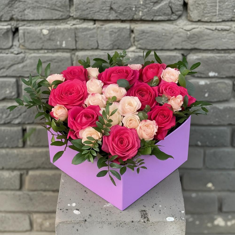 Цветочная композиция из Розы в коробке в Дедилово