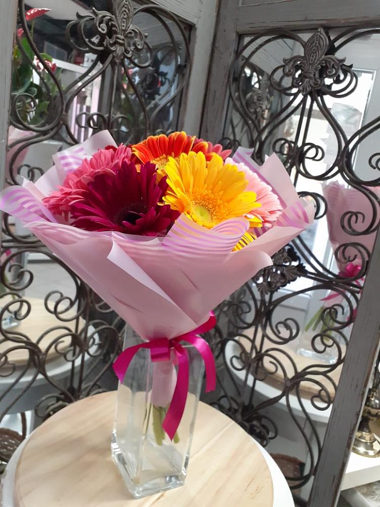 Букет цветов из: Герберы в Дедилово