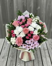 Букет цветов из:  Альстромерии, Гвоздики, Розы и Хризантемы в Дедилово