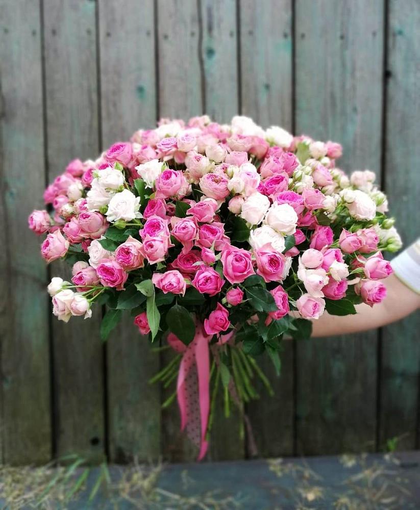 Букет Розовые кустовые розы Натали и Лав Лидия в Дедилово